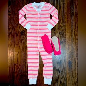 Hanna Pink Striped Pjs & Moccasins bundle size 90/3T